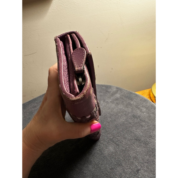 Bottega Veneta Purple Leather Long Snap Wallet w/ Woven Detail - Picture 14 of 15